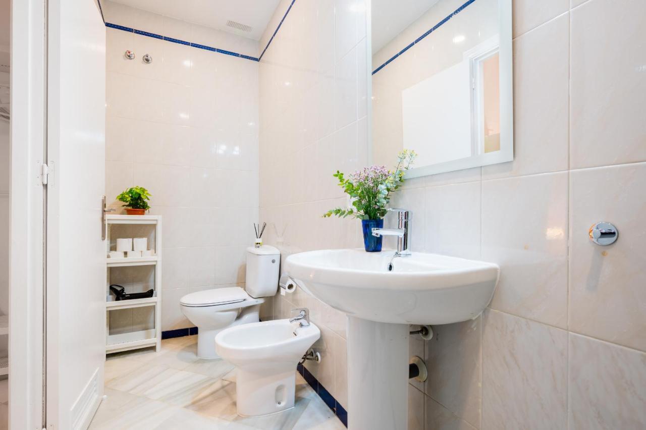 Anfitrion Sevilla 5 Екстериор снимка