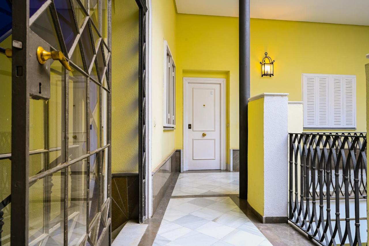 Anfitrion Sevilla 5 Екстериор снимка